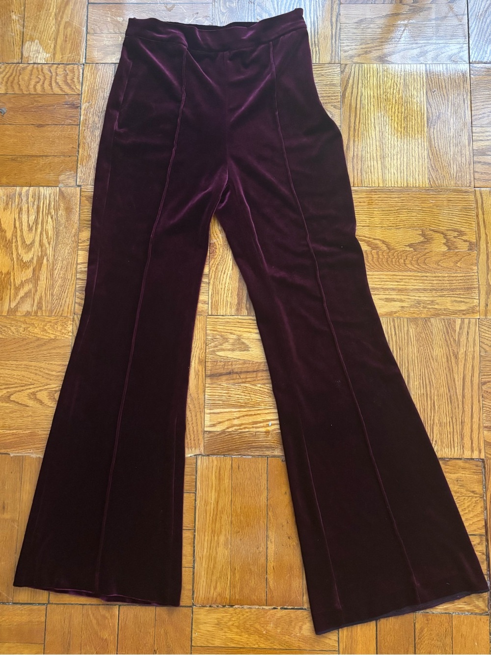 Halara Style High Waisted Velvet Pintuck Seam Flare Pants Burgundy Wine Plum | S